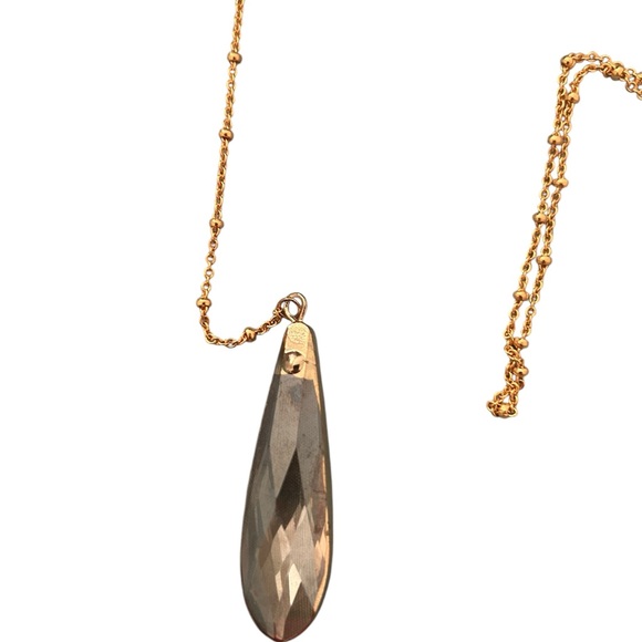 EXQUISITE Elongated Brown Topaz Teardrop Crystal Pendant 32" Chain Long Necklace - Picture 4 of 4